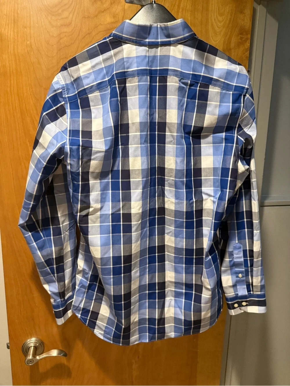 Banana Republic Blue and White Plaid Cotton Button-Down Shirt